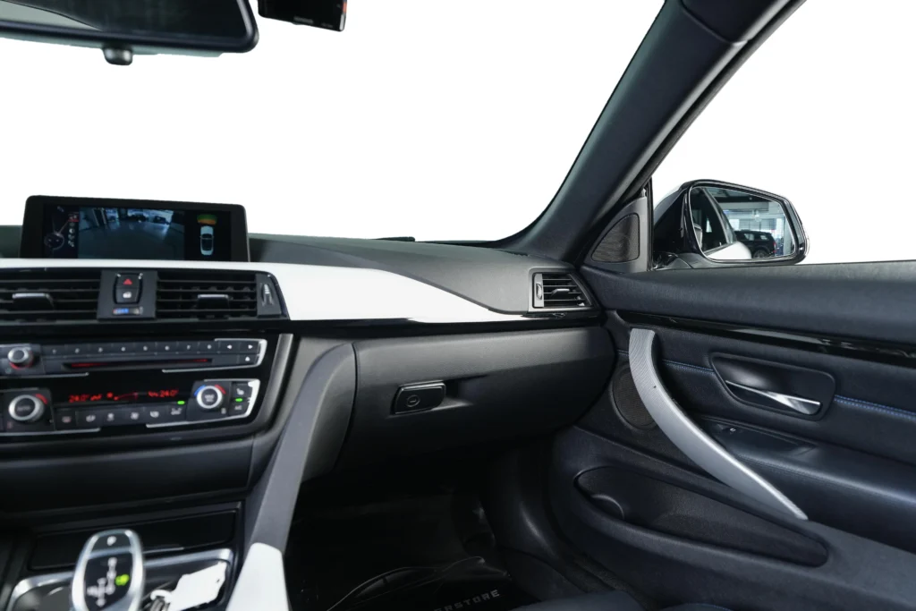 BMW 435i M Sport Convertible Image