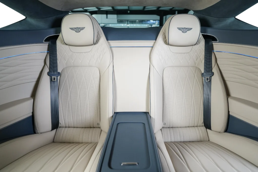Bentley Continental GT AZURE Image
