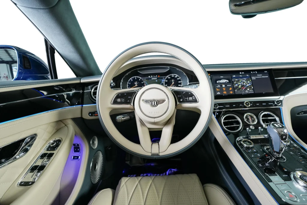 Bentley Continental GT AZURE Image