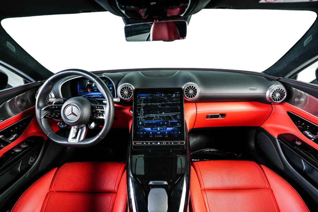 Mercedes Benz SL 43 AMG Image