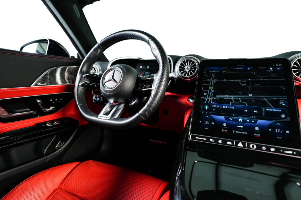 Mercedes Benz SL 43 AMG Image