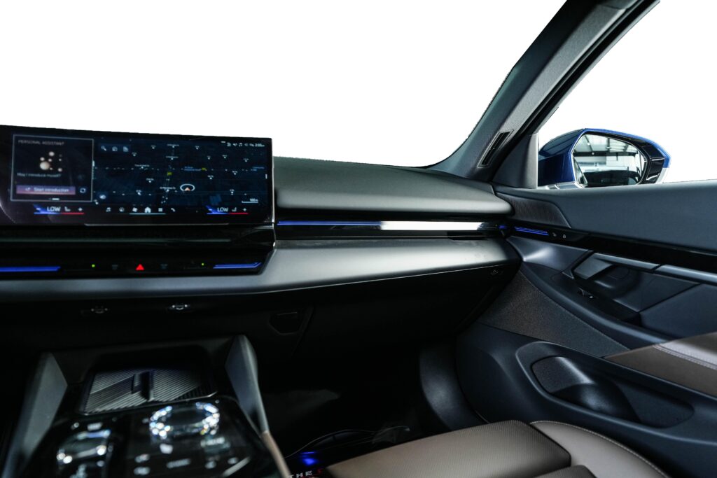 BMW 530i Pure Image
