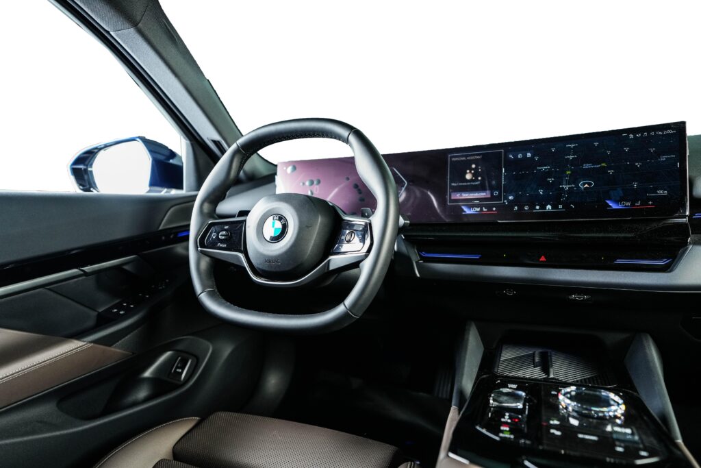 BMW 530i Pure Image