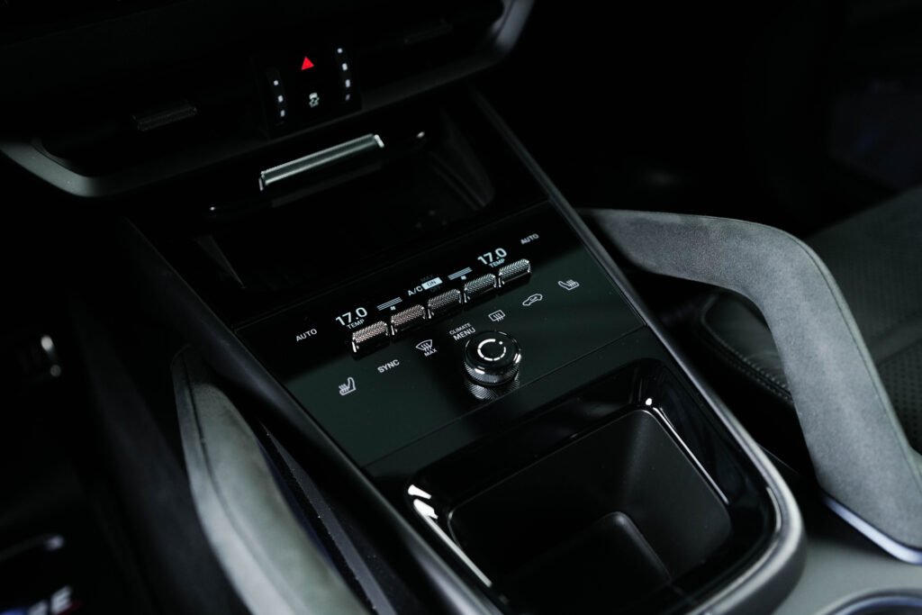 Porsche Cayenne Turbo GT Image