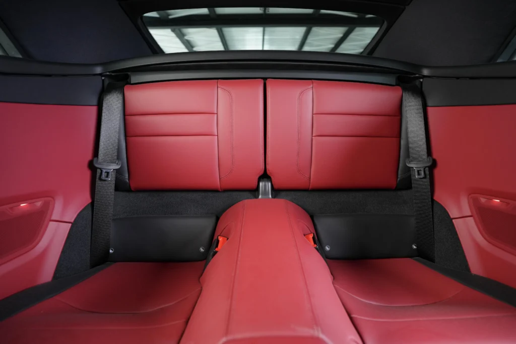 Porsche Carrera 4 GTS Cabriolet Image