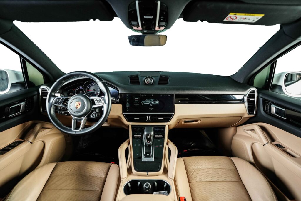 Porsche Cayenne Image