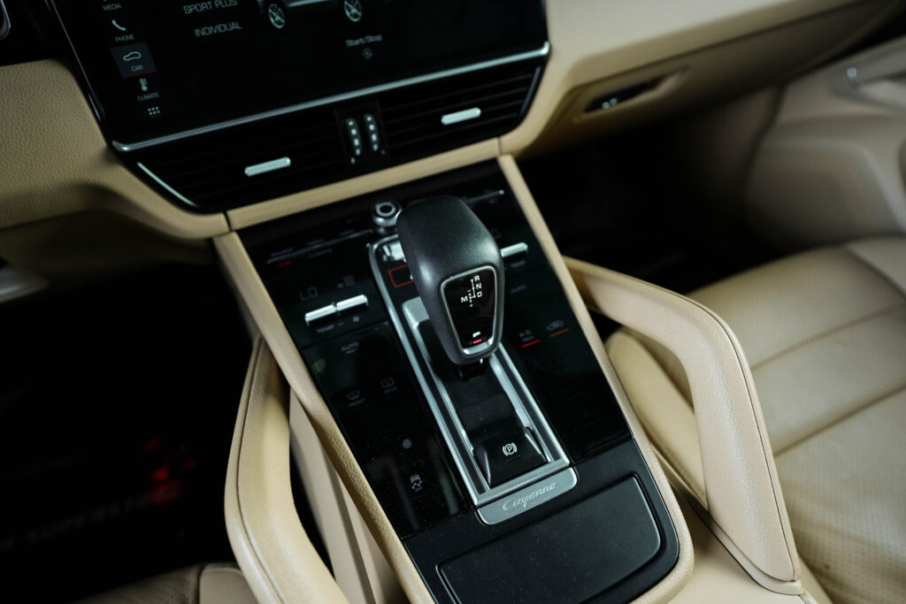 Porsche Cayenne Image
