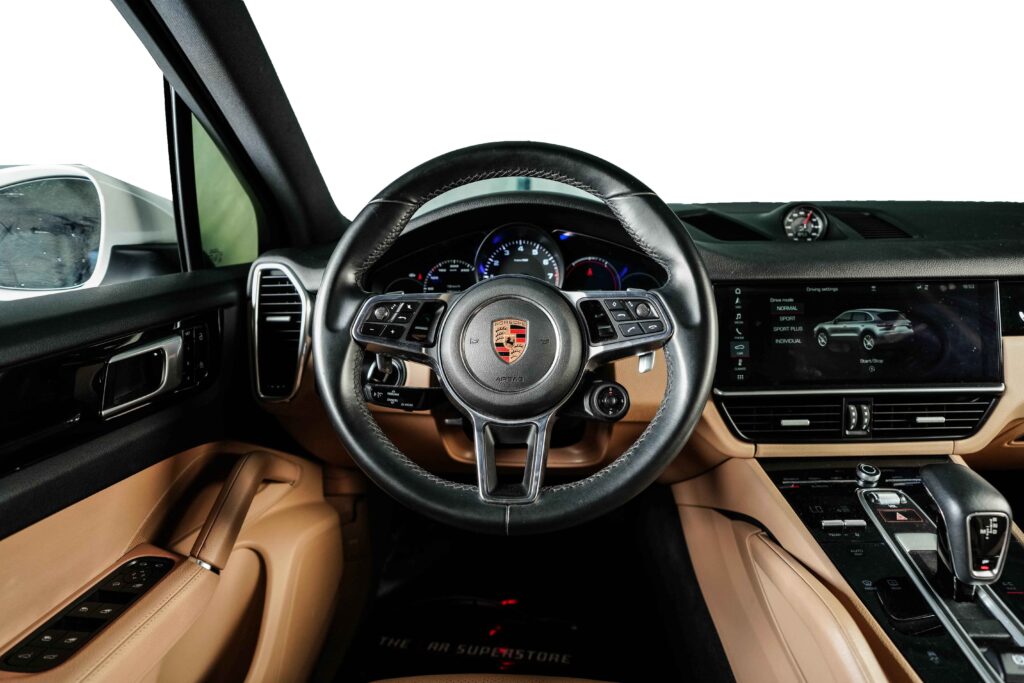 Porsche Cayenne Image