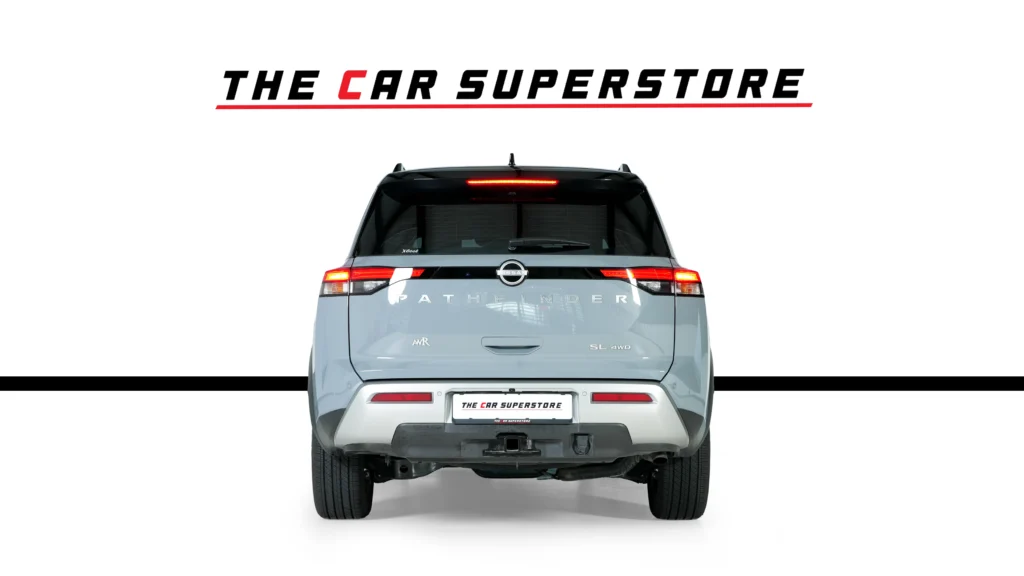 Nissan Pathfinder SL 4WD Image