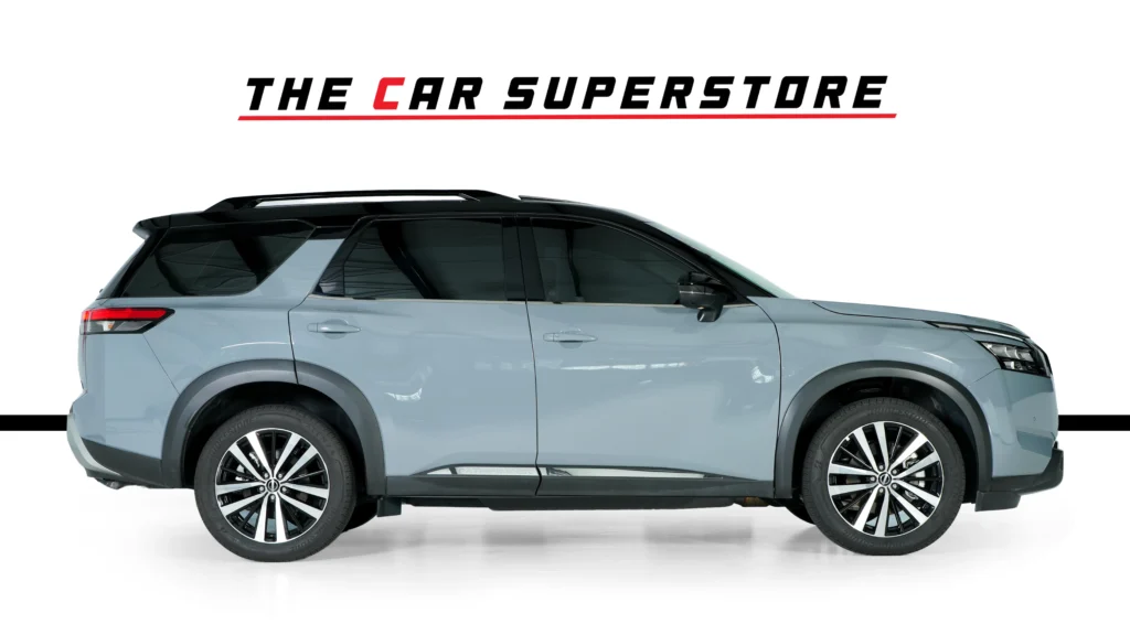 Nissan Pathfinder SL 4WD Image