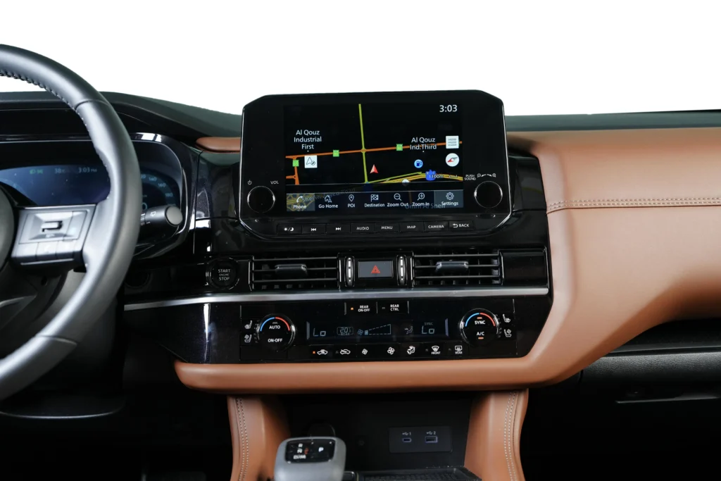 Nissan Pathfinder SL 4WD Image
