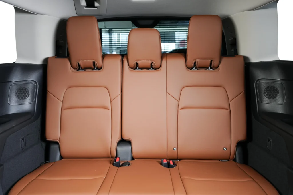 Nissan Pathfinder SL 4WD Image