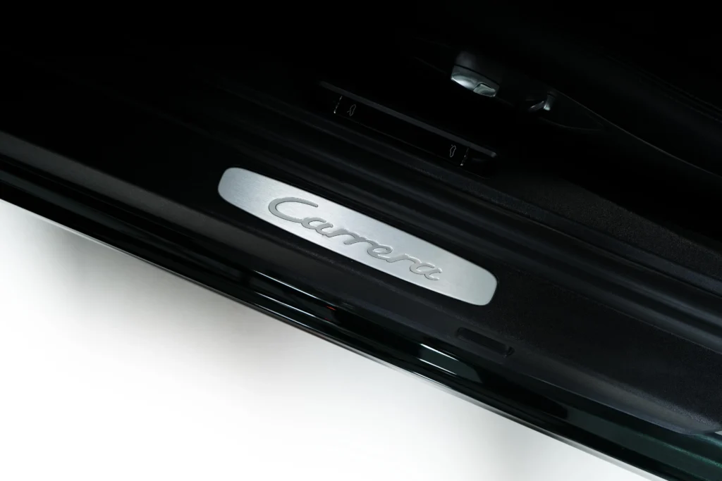 Porsche Carrera 911 Image