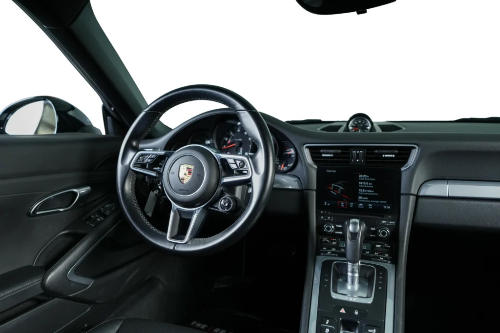 Porsche Carrera 911 Image
