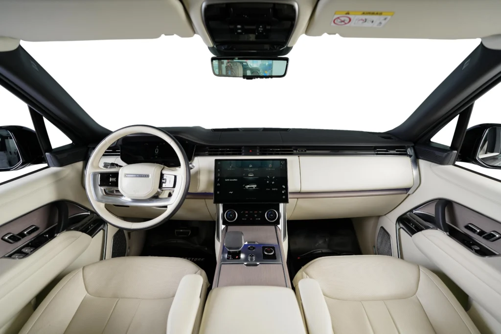 Land Rover Range Rover P530 First Edition Image