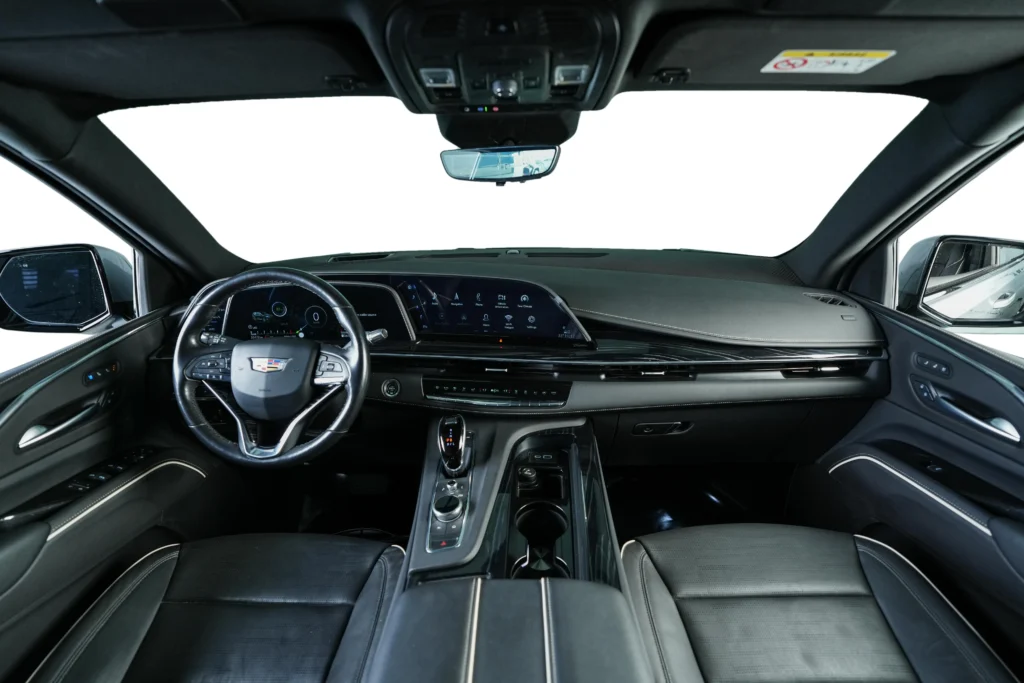 Cadillac Escalade 600 Sport Image