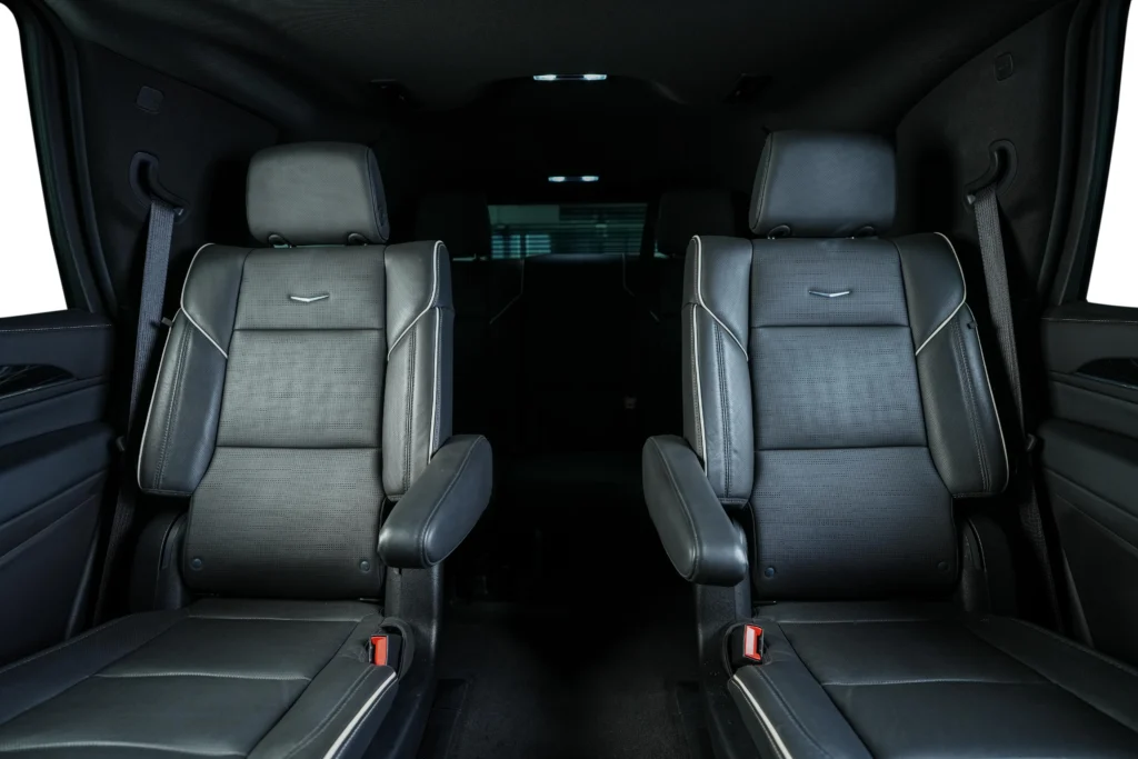 Cadillac Escalade 600 Sport Image