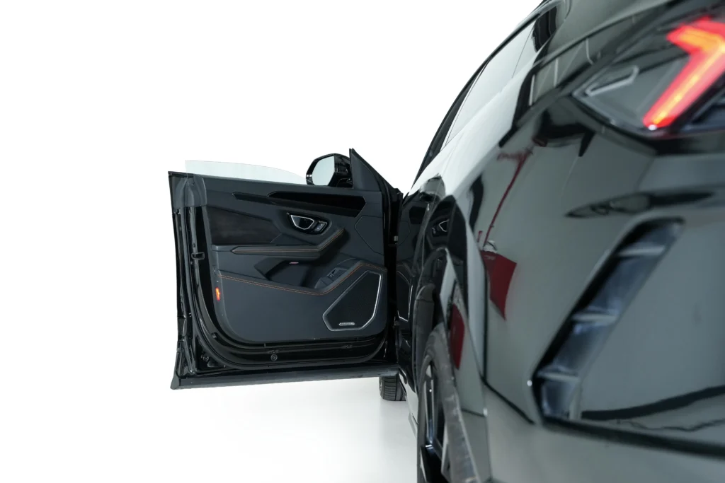Lamborghini Urus Image
