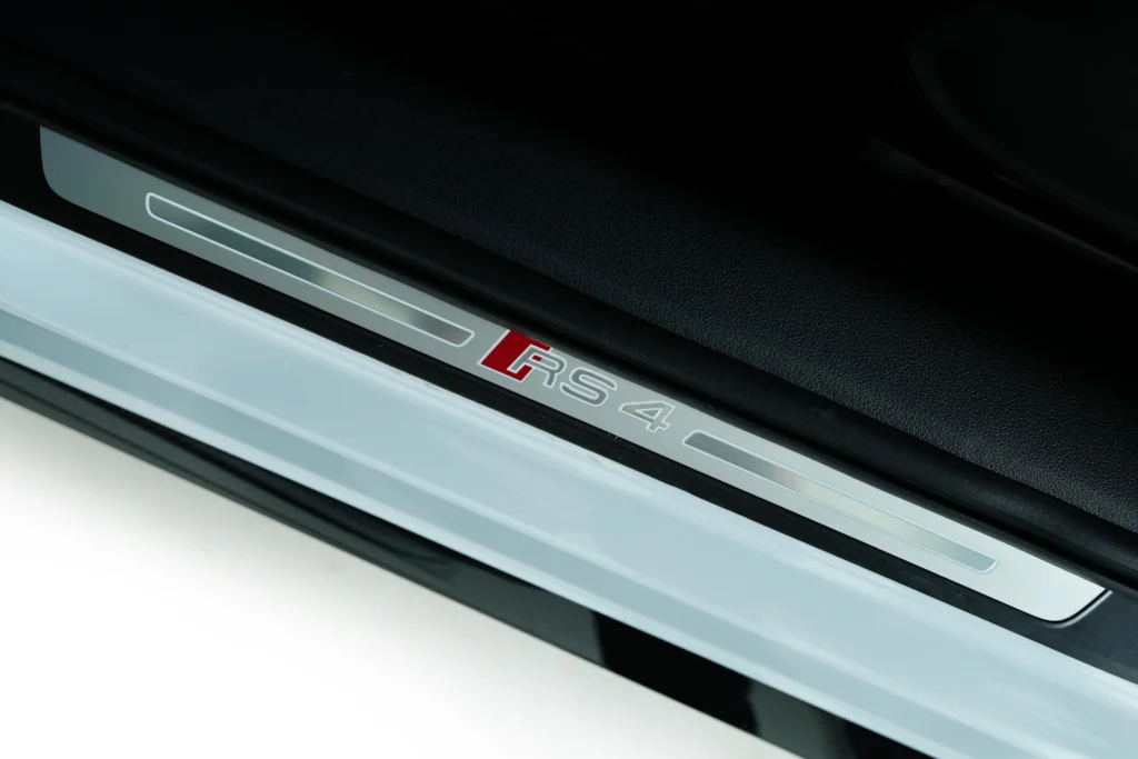Audi RS4 Avant Competition Image