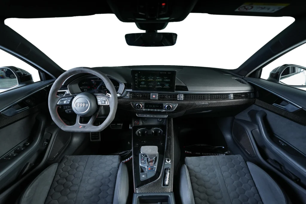 Audi RS4 Avant Competition Image