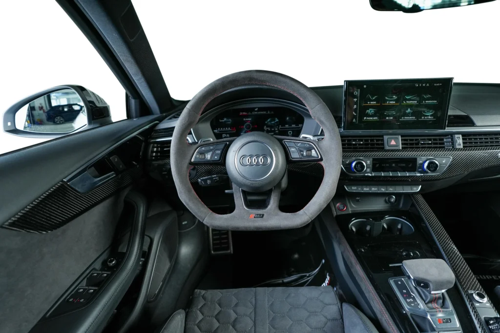 Audi RS4 Avant Competition Image