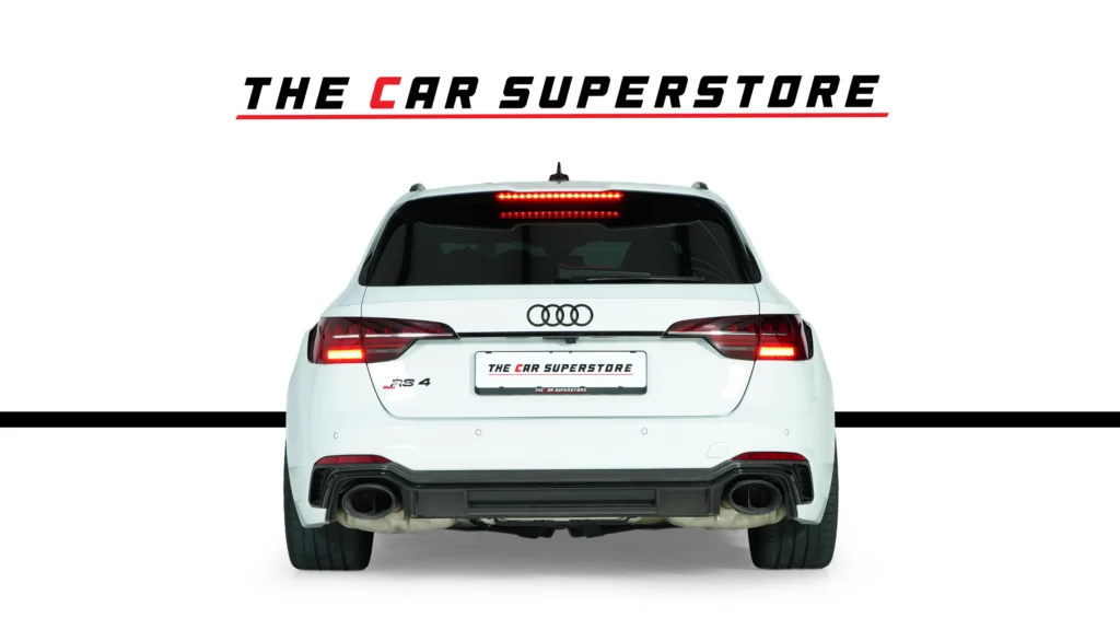 Audi RS4 Avant Competition Image