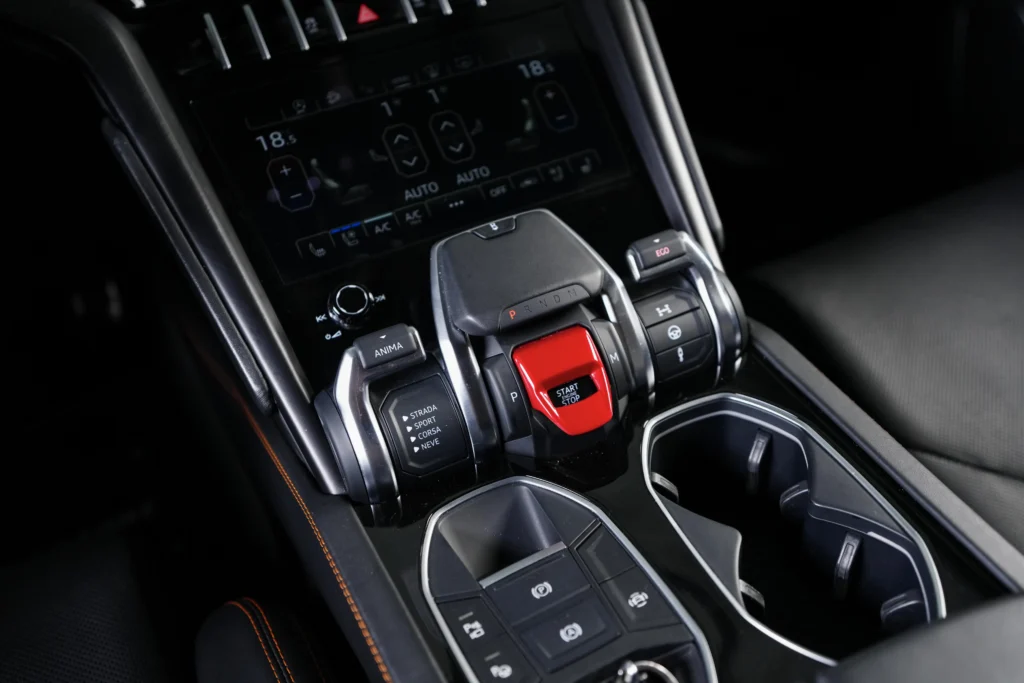 Lamborghini Urus Image