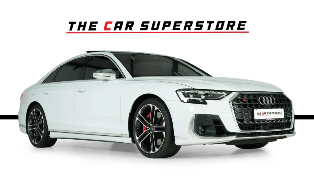 Audi S8 Image