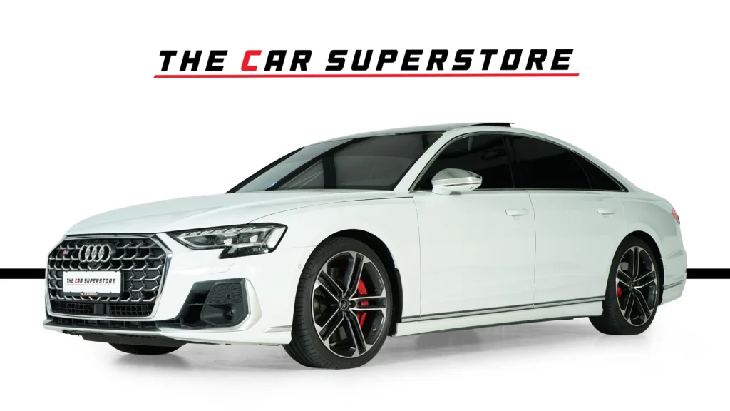 Audi S8 Image