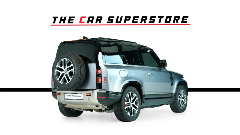 Land Rover Defender 90 P400 X Dynamic Image