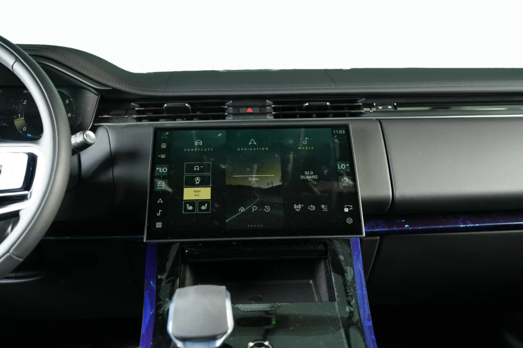 Range Rover Sport P360 SE Image
