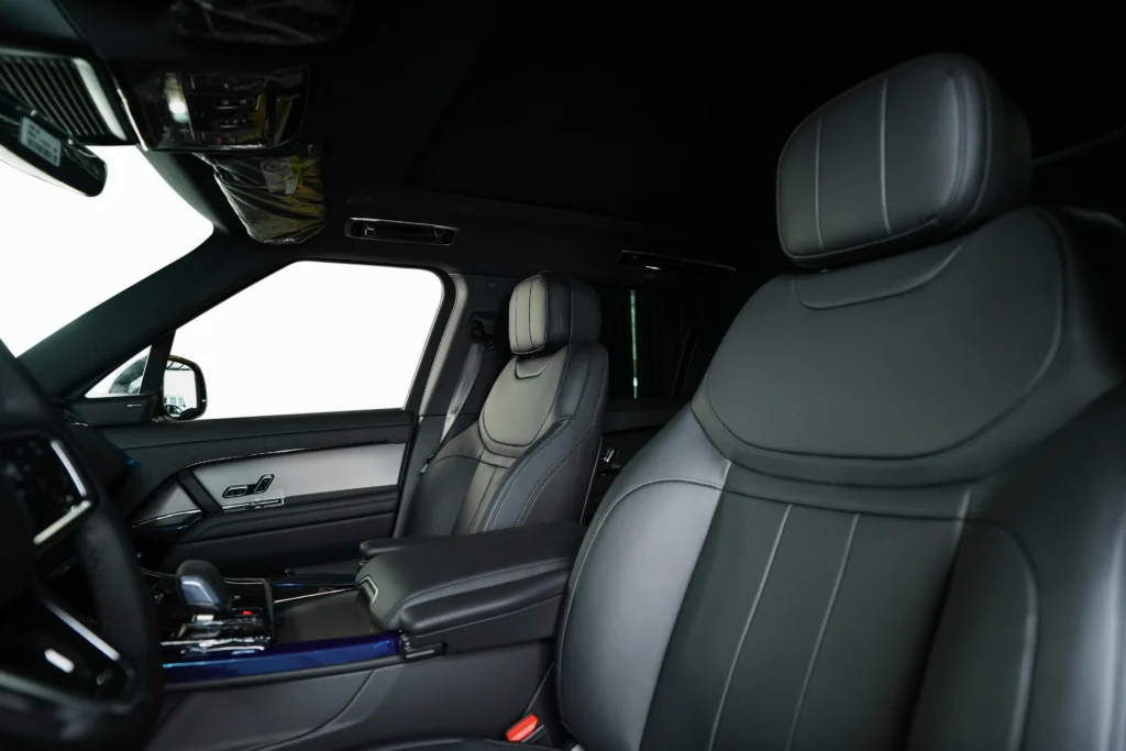 Range Rover Sport P360 SE Image
