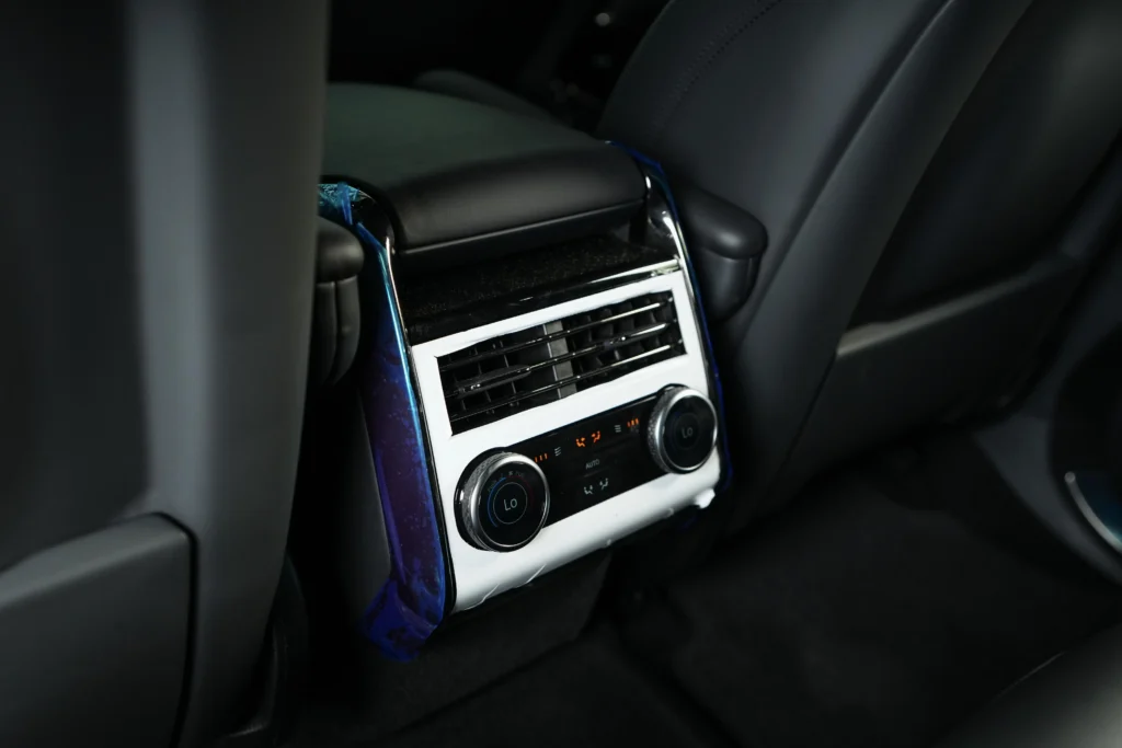 Range Rover Sport P360 SE Image