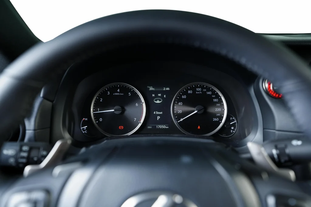 Lexus IS 300 Premier Image
