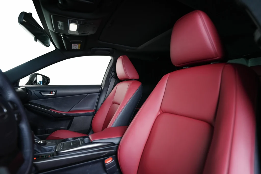 Lexus IS 300 Premier Image