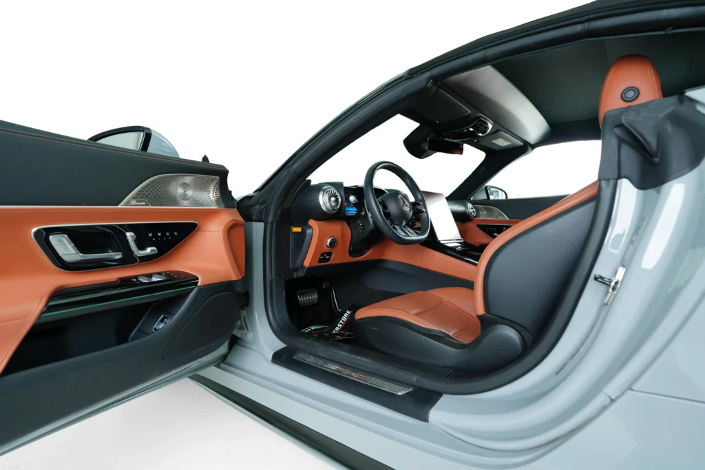 Mercedes Benz SL 43 AMG Image