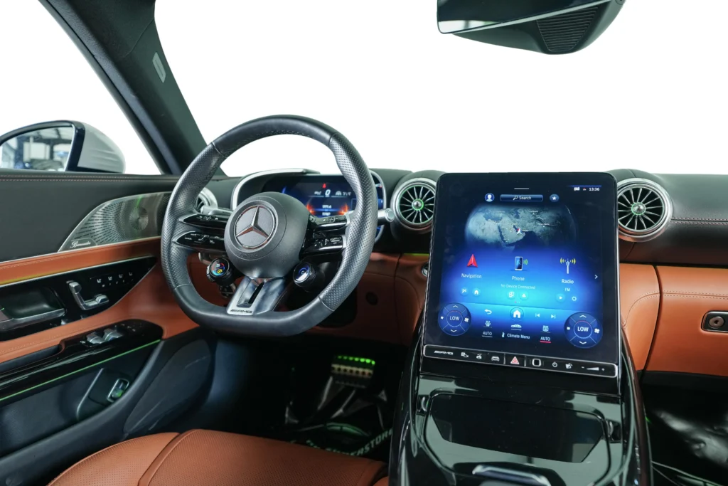 Mercedes Benz SL 43 AMG Image