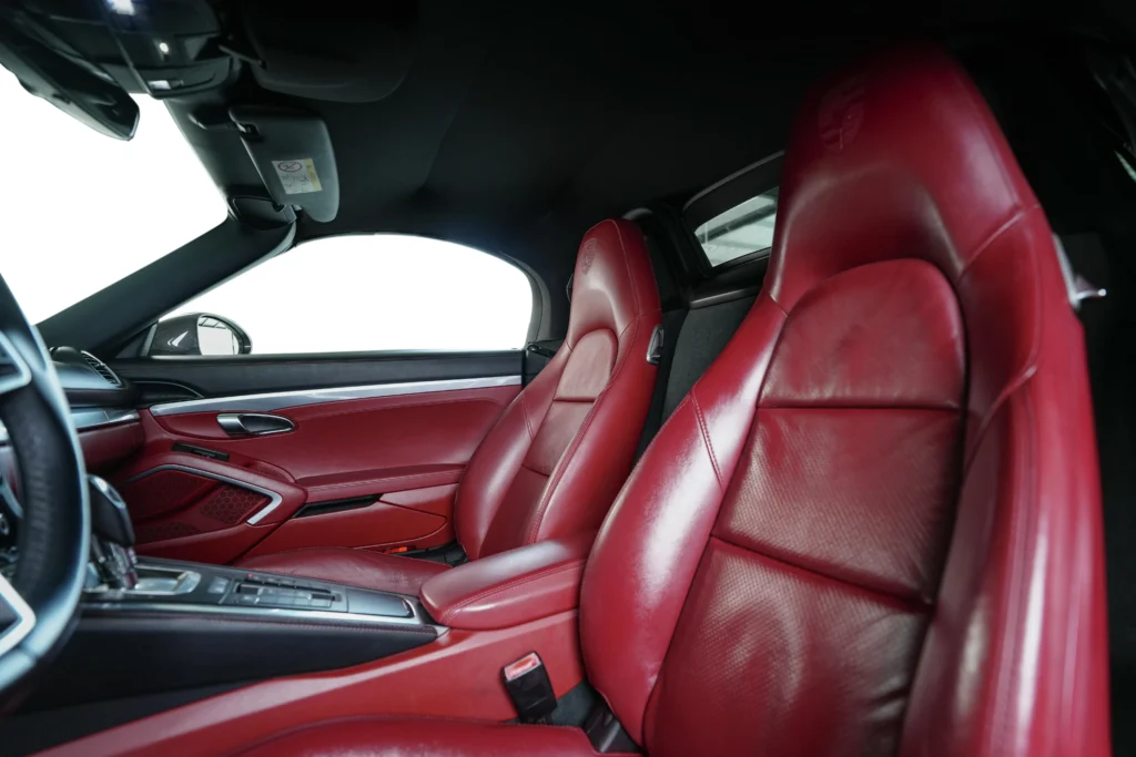 Porsche 718 Boxster S Image