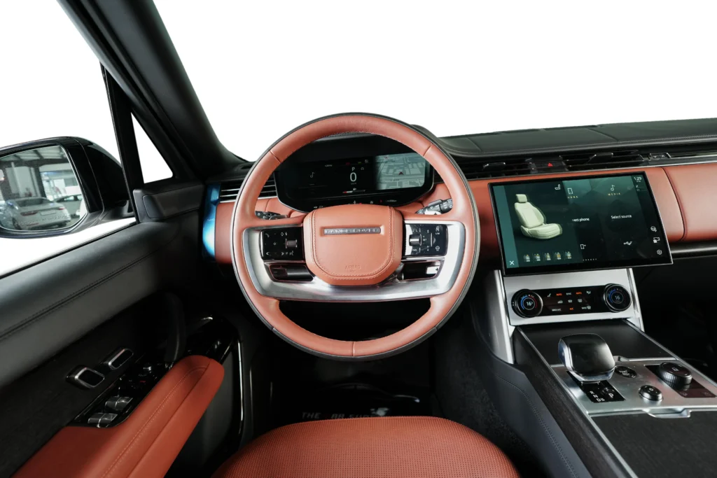 Range Rover SV Image