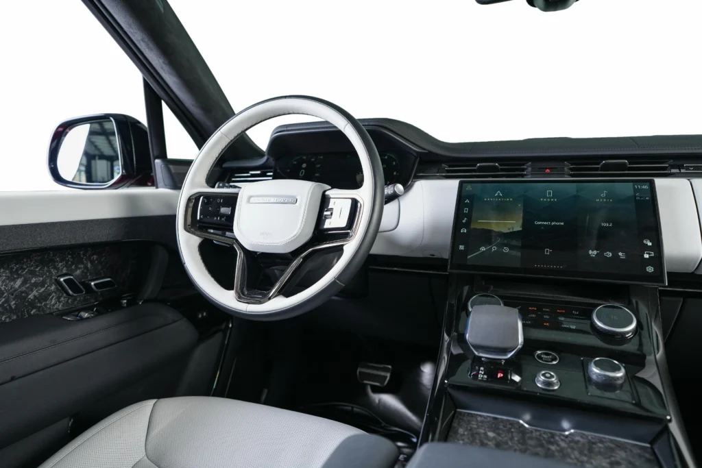 Range Rover Sport P530 First Edition Image