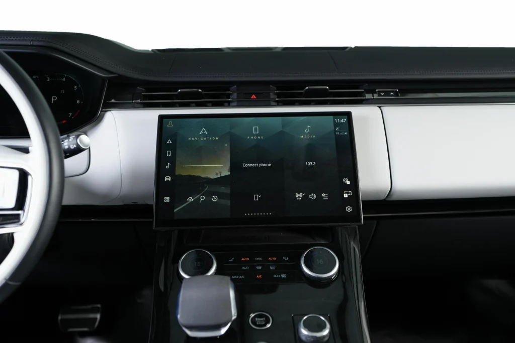 Range Rover Sport P530 First Edition Image