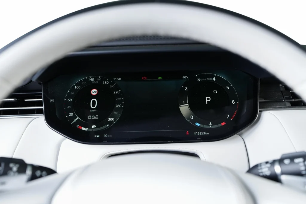 Range Rover Sport P530 First Edition Image