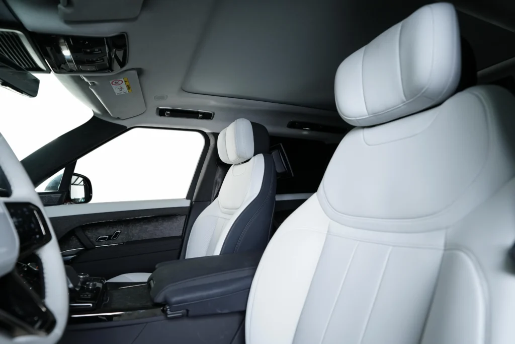 Range Rover Sport P530 First Edition Image