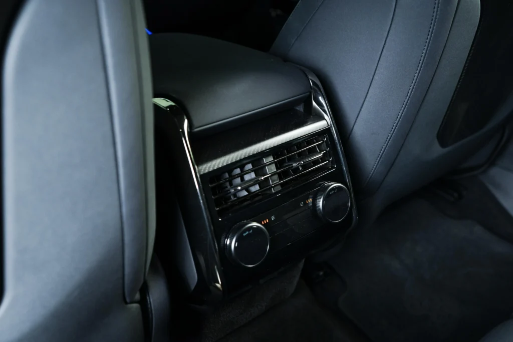 Range Rover ️Sport SV Edition One Image