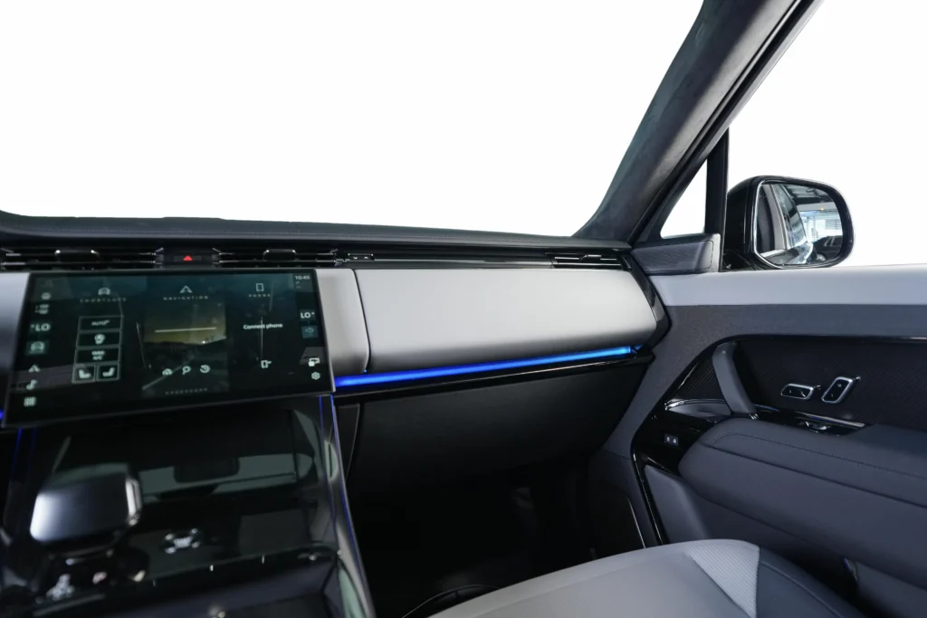 Range Rover ️Sport SV Edition One Image