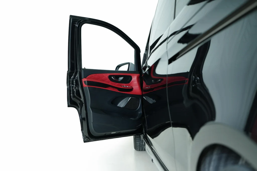Mercedes Benz V250 VIP Edition Image