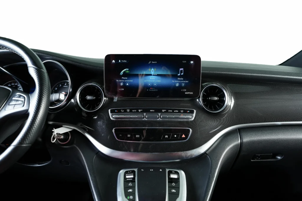 Mercedes Benz V250 VIP Edition Image