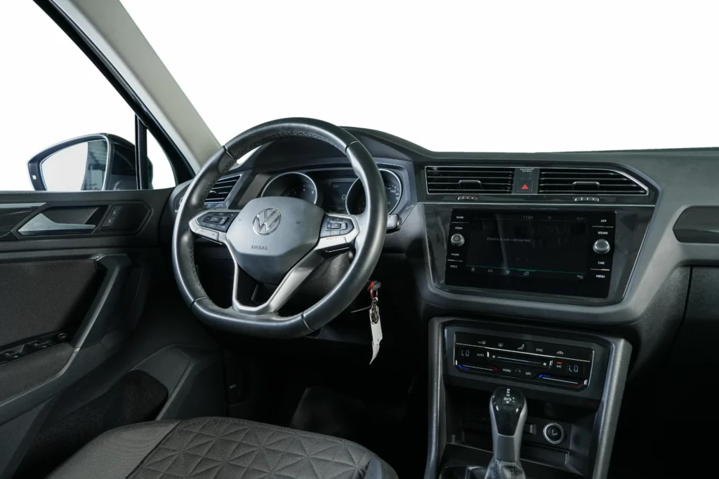 Volkswagen Tiguan Image