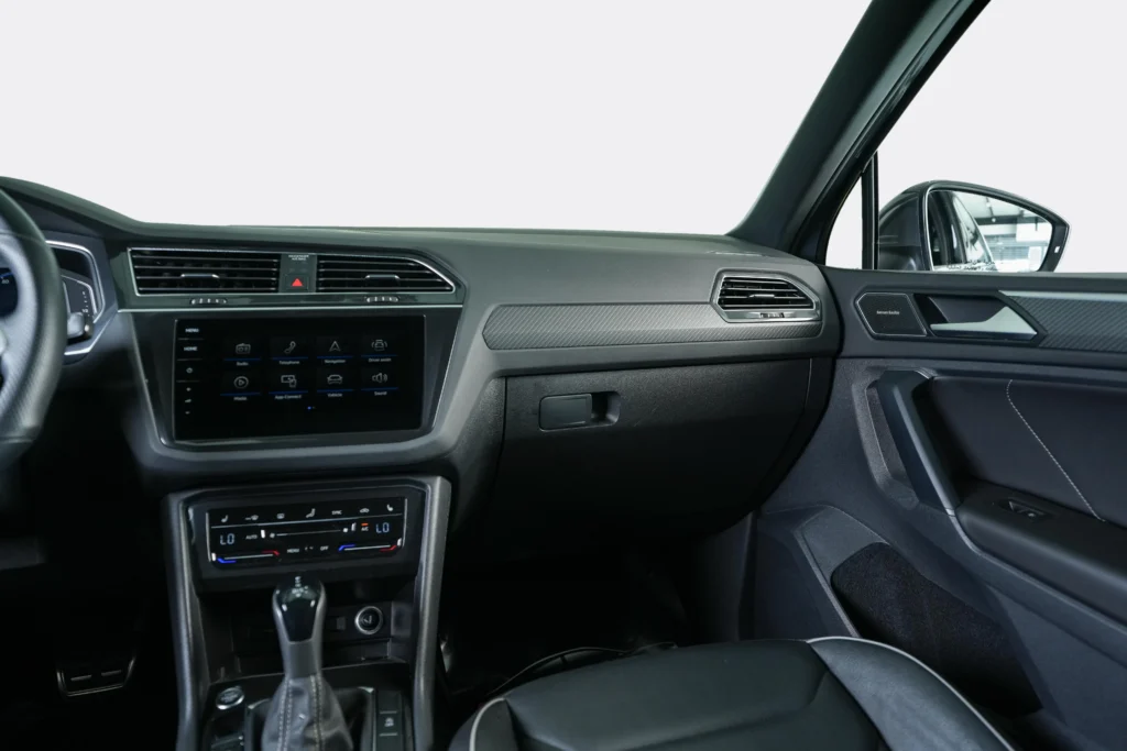 Volkswagen Tiguan R-line PLUS Image