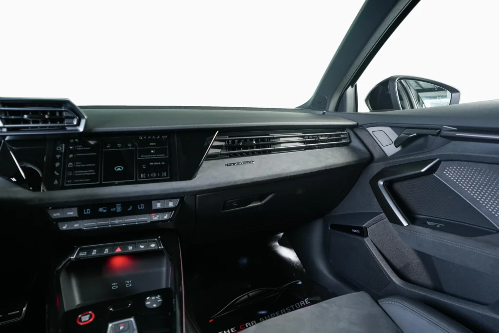 Audi RS3 Hatchback Image